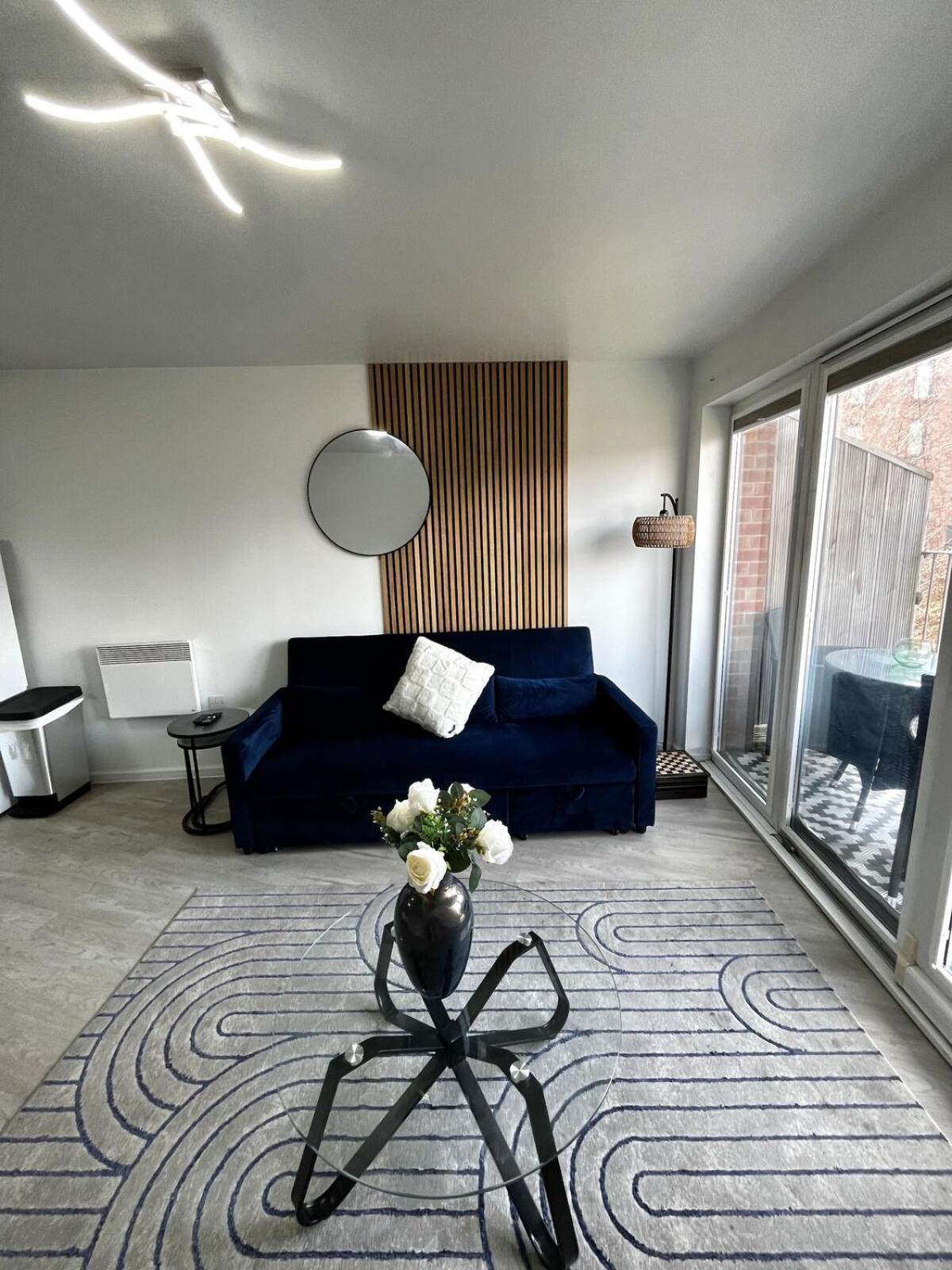 Apartment Serene 2-bed Flat With Canal Views - Coop Live & Ethiad *